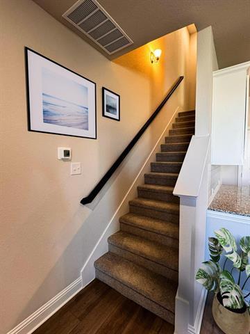 Foto del edificio - 1909 Ethereal Ln