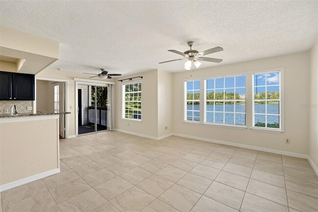 Foto del edificio - 1039 S Hiawassee Rd