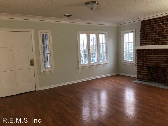 Foto del edificio - 3007-09 Brighton Ave