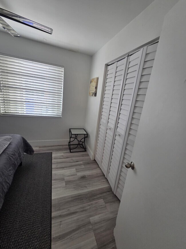 Foto del edificio - 4878 NW 4th Ter