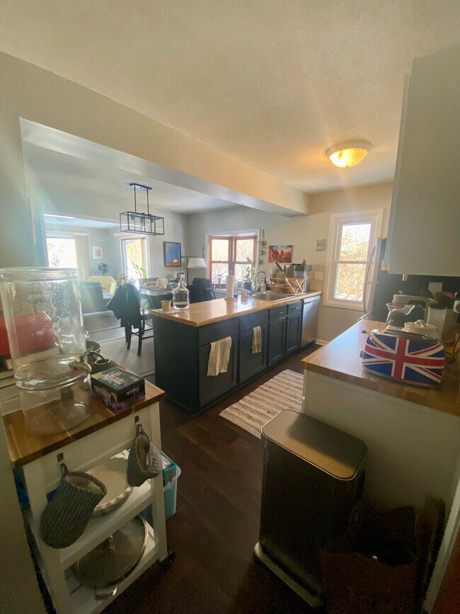 Building Photo - 5660 Wood Duck Cir