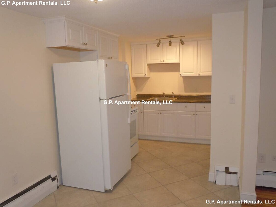 Foto del edificio - 44 W Emerson St