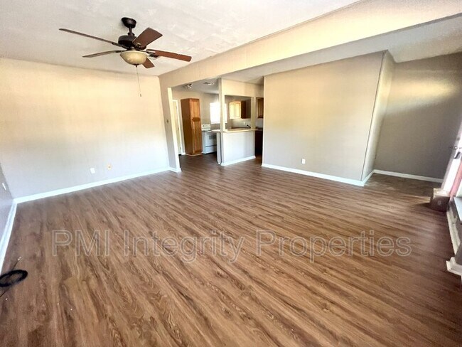 Foto del edificio - 730 S 14th St