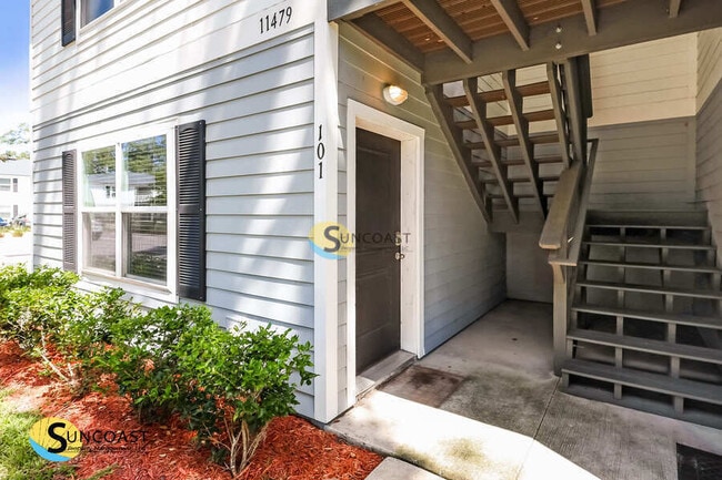 Building Photo - 11479 Oakfield Ct