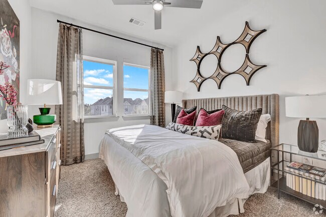 Building Photo - Triple Deal: Up to 6 Weeks Off, $1,000, and App/Admin Credit!