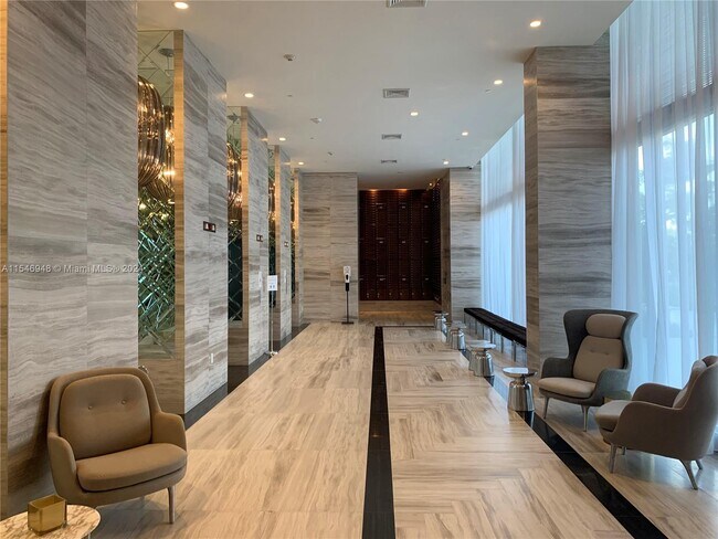 Foto del edificio - 2000 Metropica Wy