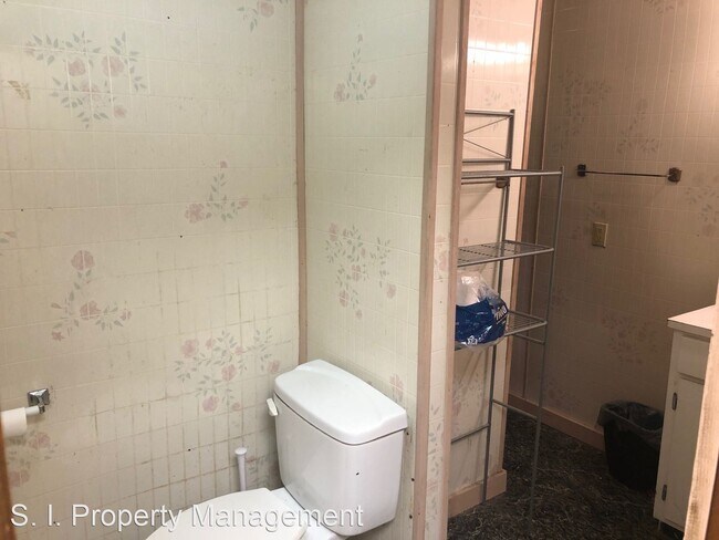 Foto del edificio - 5 br, 2 bath House - 318 W. Walnut