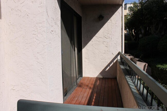 Foto del edificio - 3893 California St