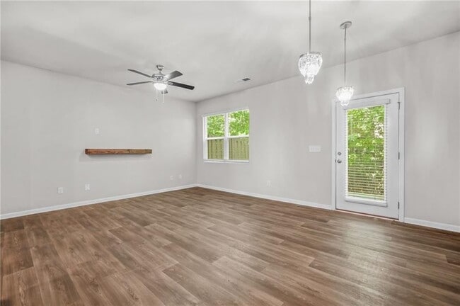 Foto del edificio - 3181 Meadowstone Ln SW