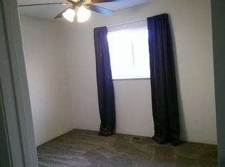 Foto del edificio - charming 2 bedroom 1 bath duplex
