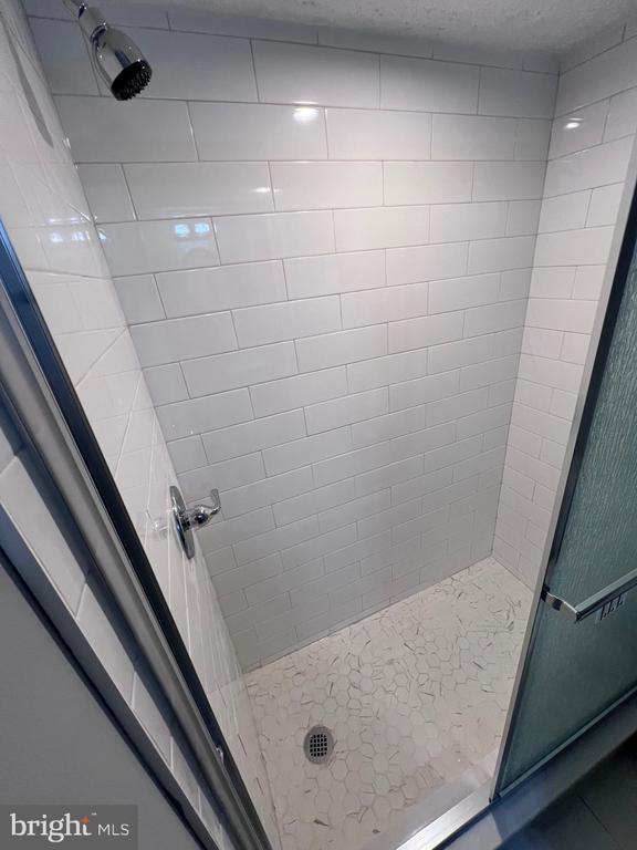 Foto del edificio - 307 Brethour Ct