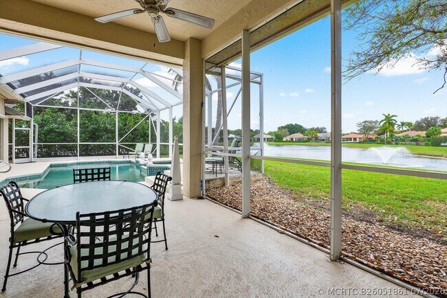 Building Photo - 3 Bermuda Lake Dr