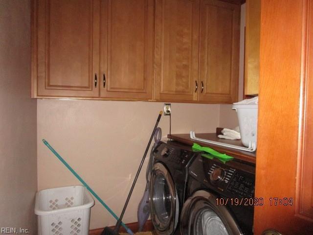 Foto del edificio - 1310 Gleneagle Ct