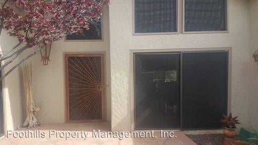 Building Photo - 231 Bowstring Dr