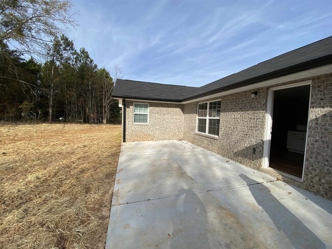 Building Photo - 449 England Chapel Rd