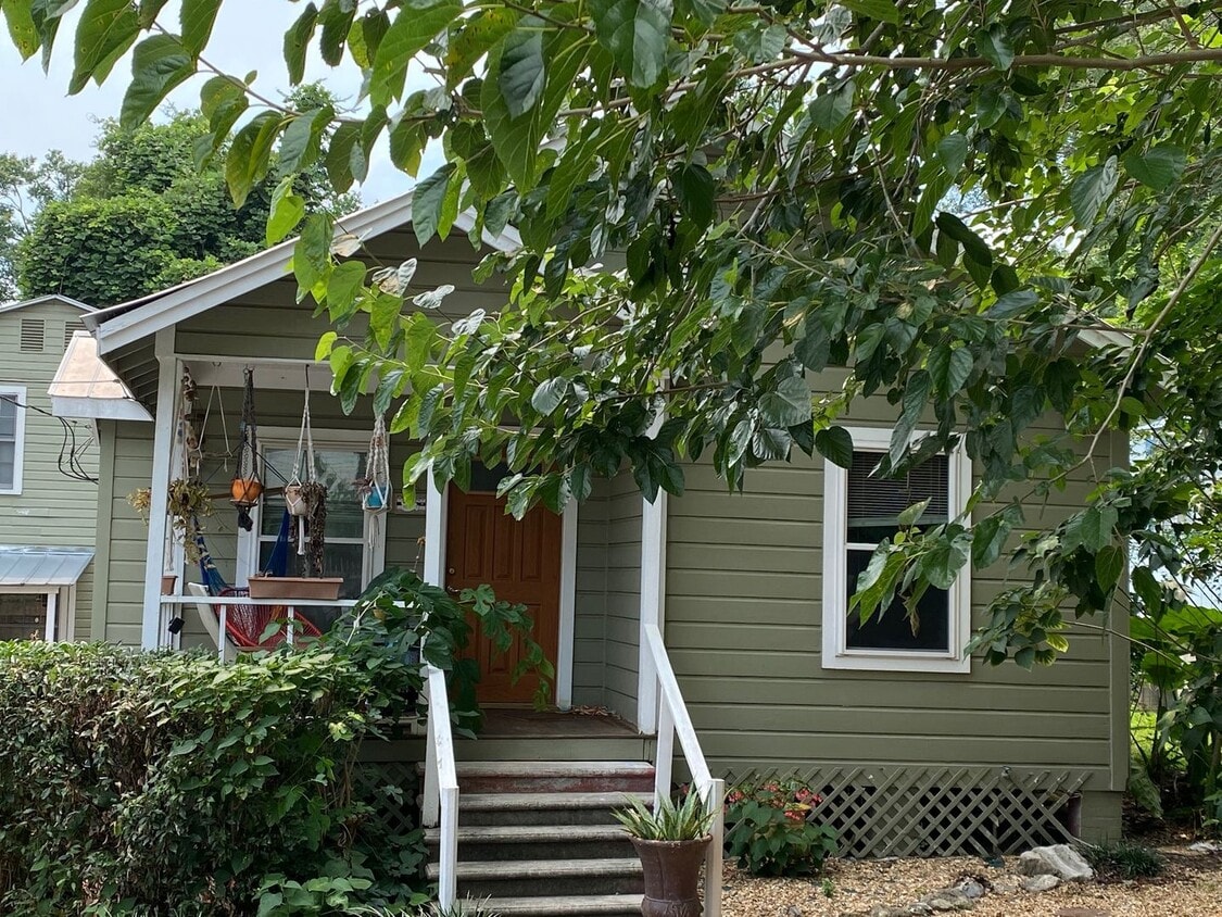 Primary Photo - 1412 Branch St