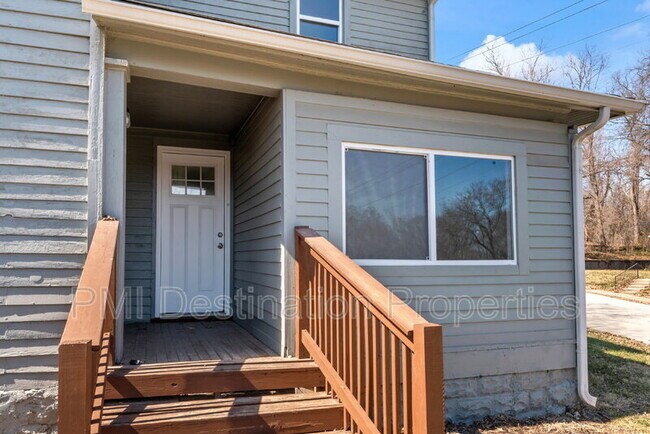 Foto del edificio - 1314 Atchison St