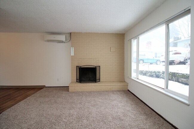 Foto del edificio - 10535-10535 NE Fremont St