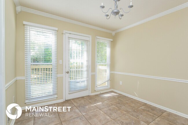 Foto del edificio - 294 Oak Landing Cir