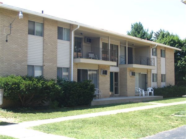 Building Photo - 544 Denway Cir
