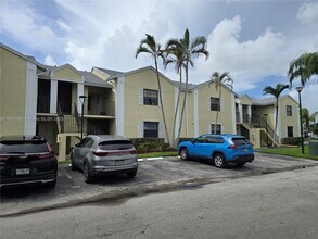 Building Photo - 1400 Jefferson Dr