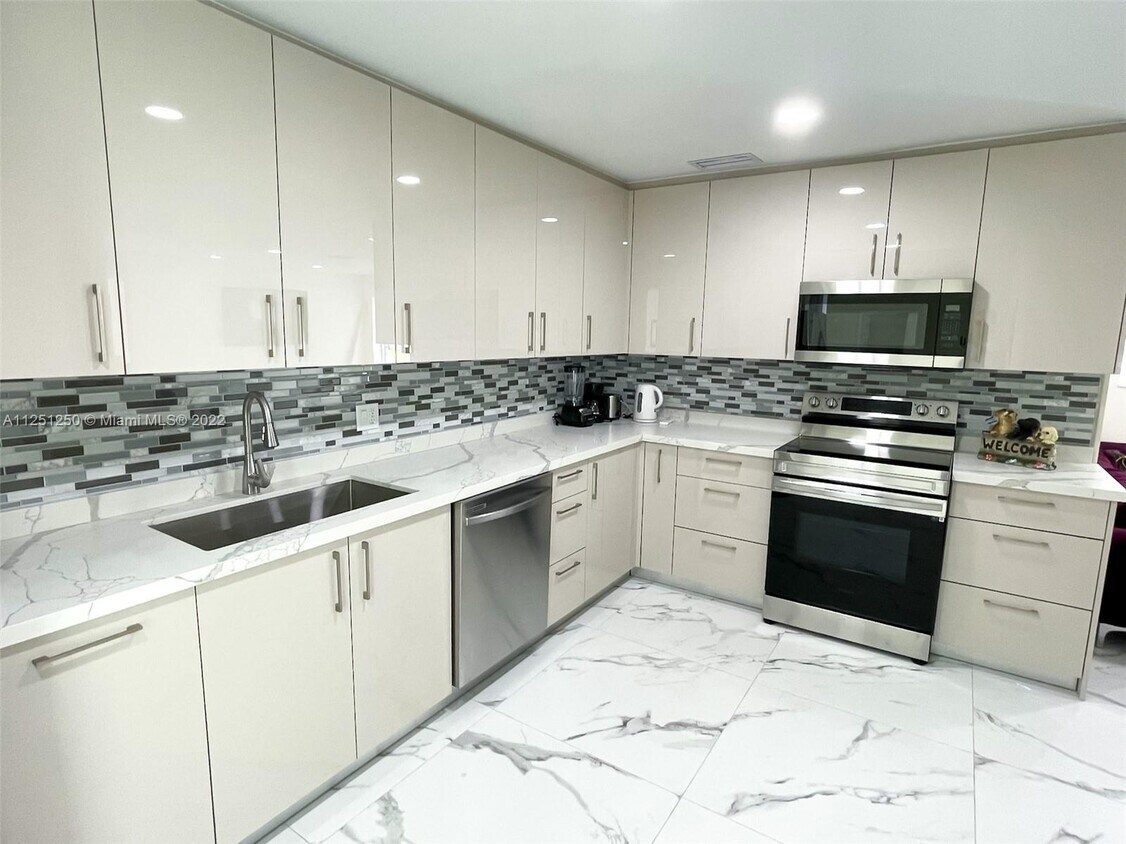 Foto del edificio - 1716 Liberty St