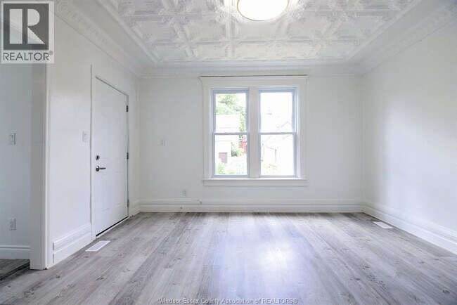 Building Photo - 742 PARENT MAIN