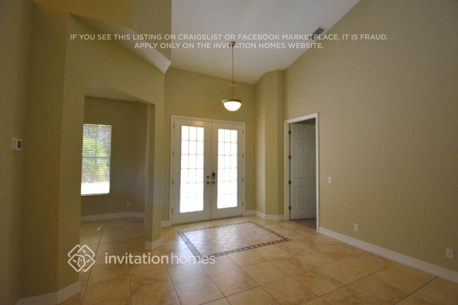 Building Photo - 4392 Skyway Ave