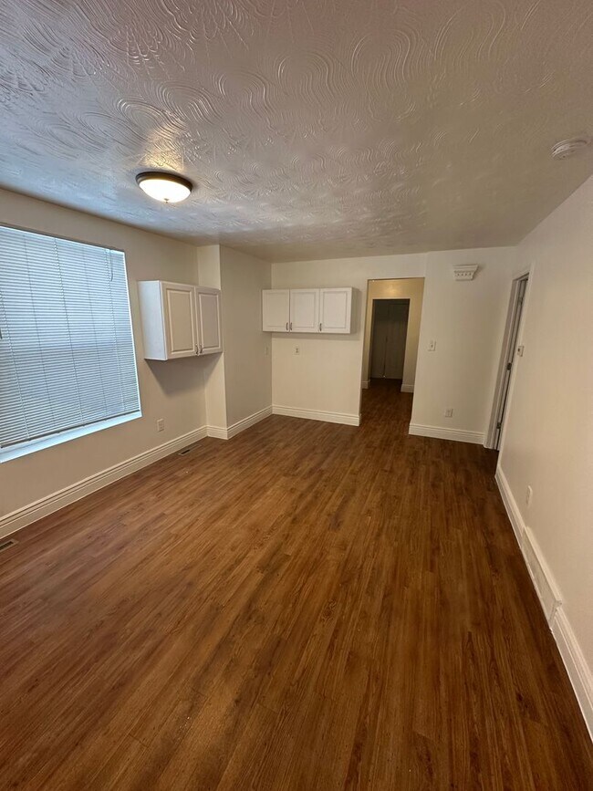 Foto del edificio - Charming 2 Bedroom House!