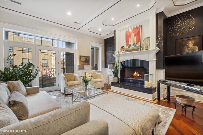 Foto del edificio - 1640 W Belmont Ave
