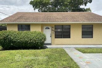 Building Photo - 5673 Fletcher St