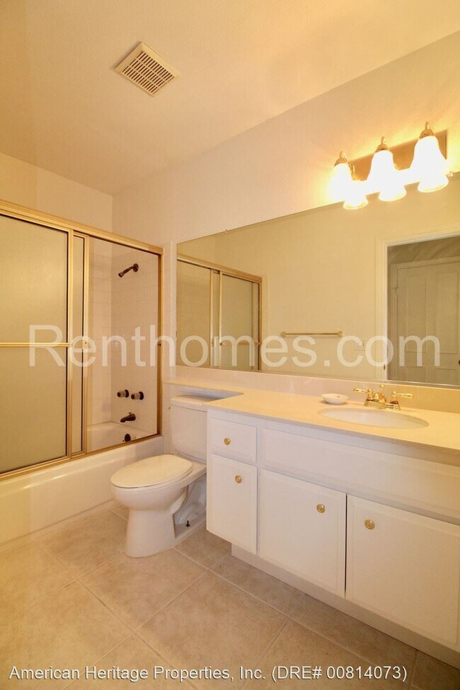 Building Photo - 2 br, 2 bath House - 12817 Camino Emparrado