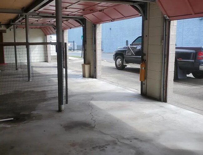 Foto del edificio - 108 River Ave