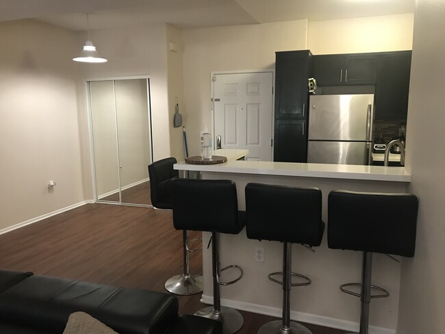 Foto del edificio - 5770 W Centinela Ave