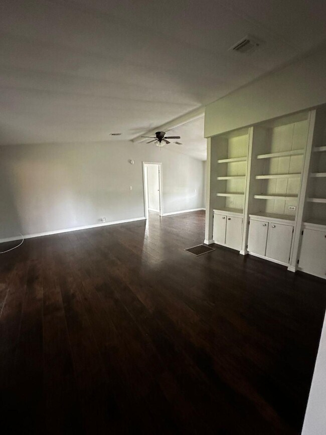 Photo - 3800 Packard Ave House