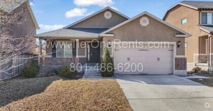 Building Photo - 3818 E Rose Hearty Ln