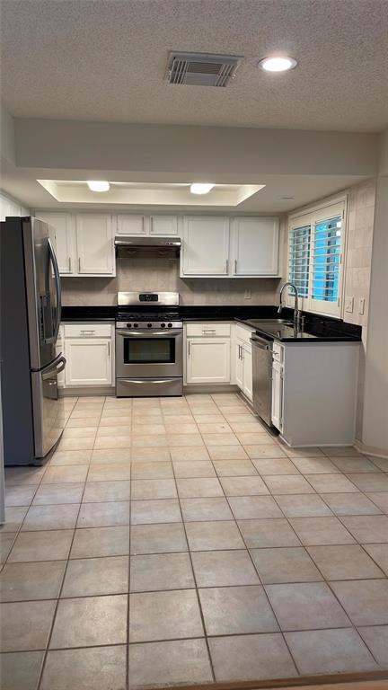 Foto del edificio - 3318 Stillmeadow Dr