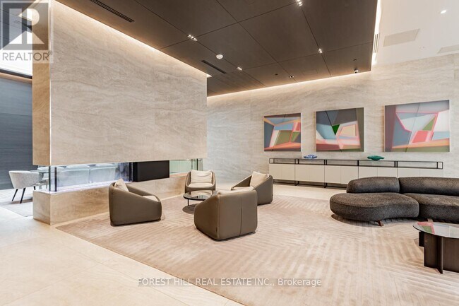Photo du bâtiment - 2221-2221 Yonge St