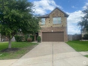 Building Photo - 1903 Cedar Ridge Ln