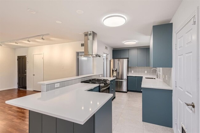 Building Photo - 1508 Ridgemont Dr
