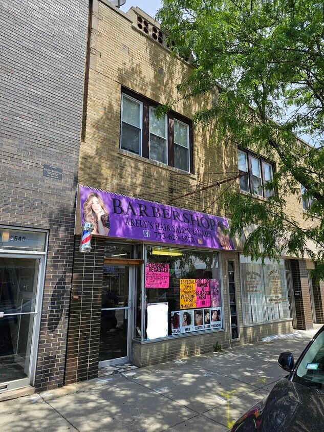Primary Photo - 5638 W Diversey Ave