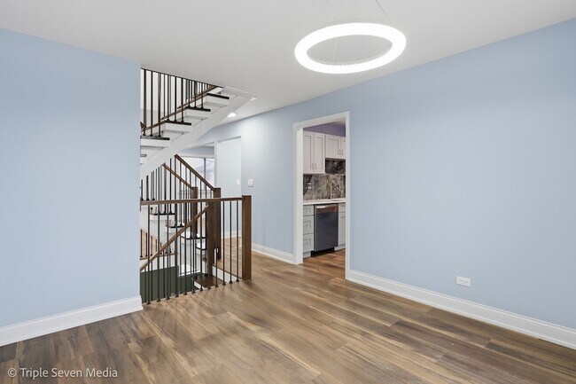 Foto del edificio - 777 E Golfview Dr