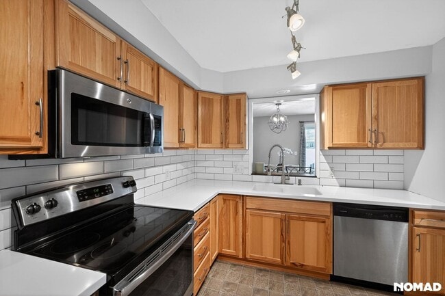 Foto del edificio - 18101 Stoneridge St