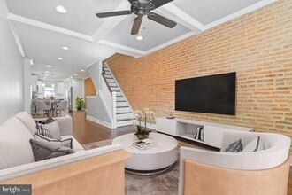 Building Photo - 1614 Clarkson St