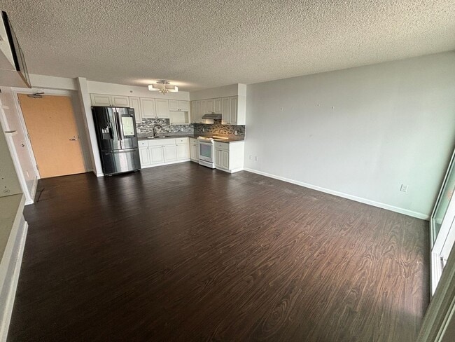 Photo - 801 South St Apartment