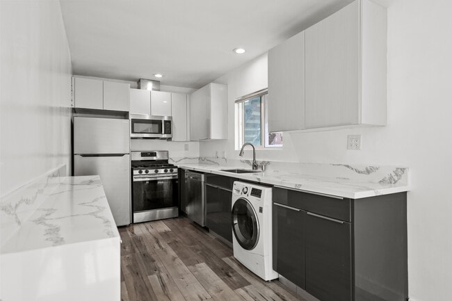 UNIT 2 is taken (UNIT 1 available on 8/25/25) - 141 San Pascual Ave.