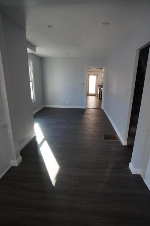 Foto del edificio - 338 Hummel Ave