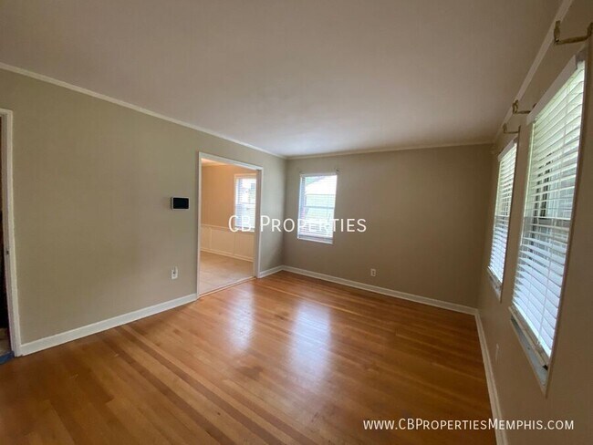 Foto del edificio - 4947 Verne Rd