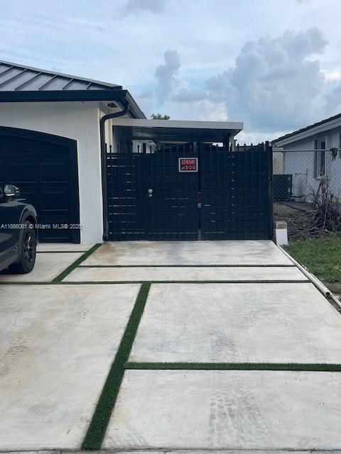 Building Photo - 15420 SW 169th Ln