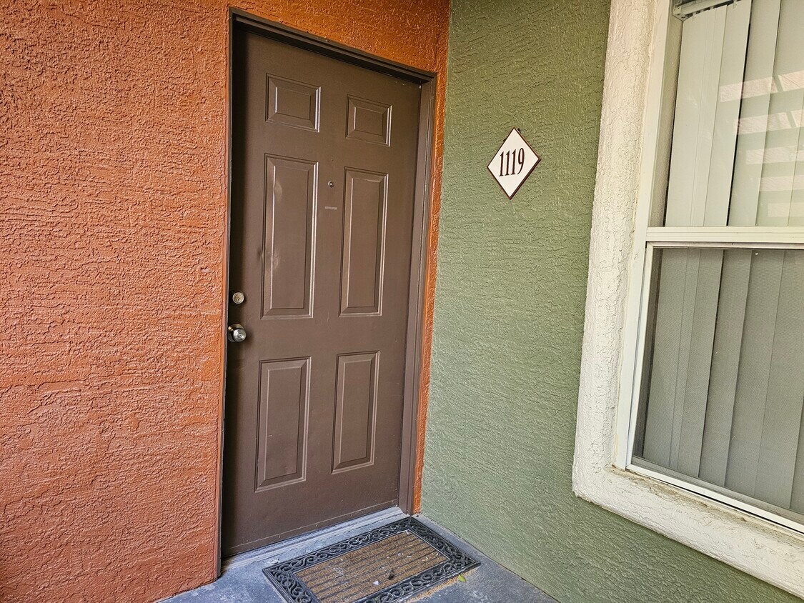 Primary Photo - 8101 W Flamingo Rd